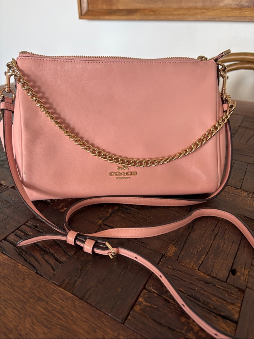 COACH Blush Pink Leather Crossbody with Gold Hardware - Picture 4 of 6